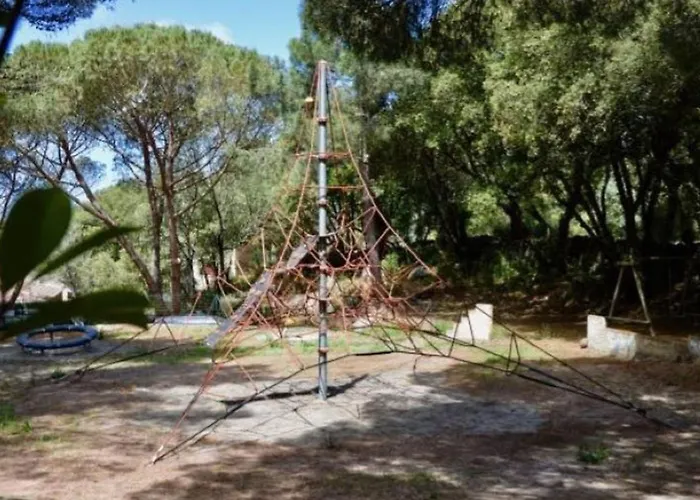 Mobil-home Confortable Avec Terrasse Pour 4 Pers. - Api-1-52-1661 *